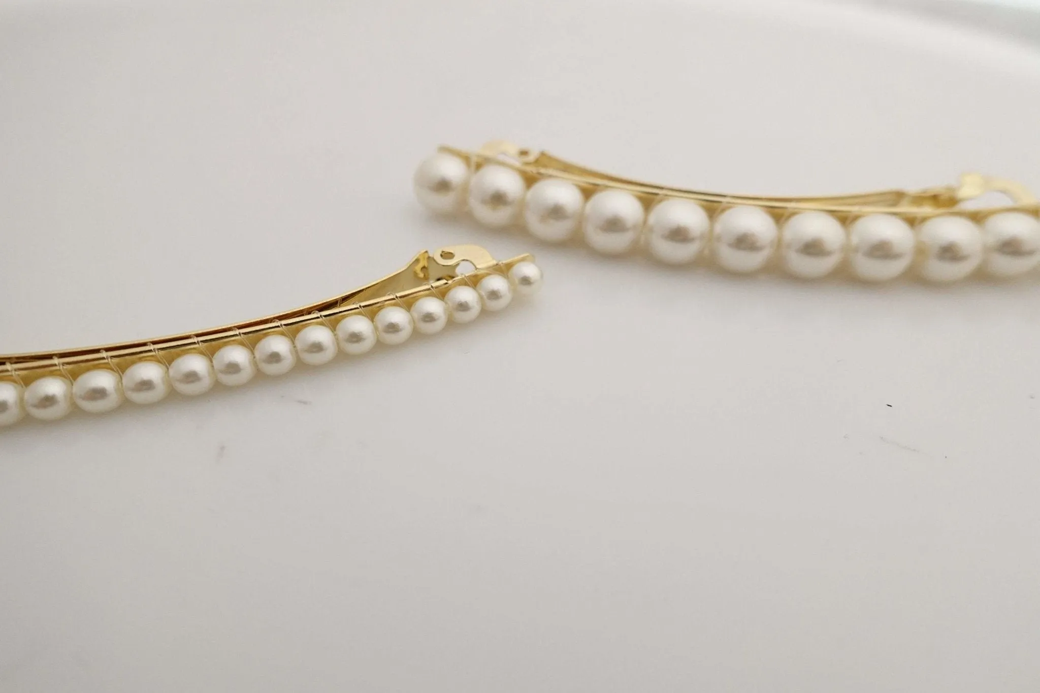 a set of 2 pearl decorated french barrette basic pearl hair clip woman hair accessory