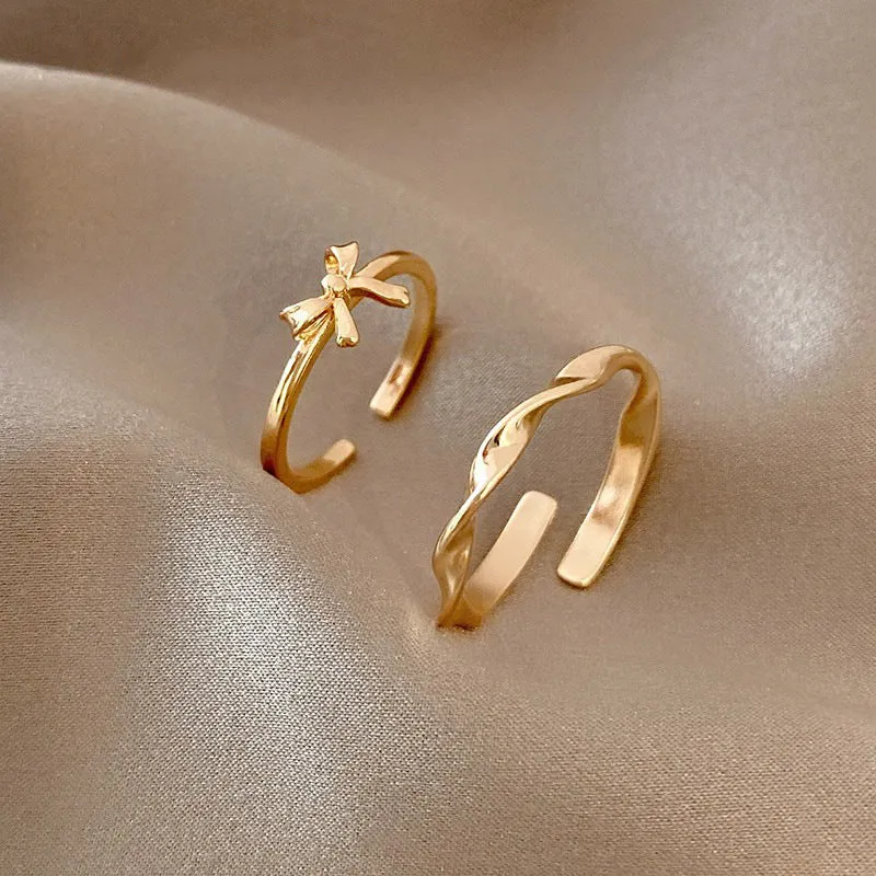 Bow Tie Twist 14K Gold Adjustable Dainty Ring Set