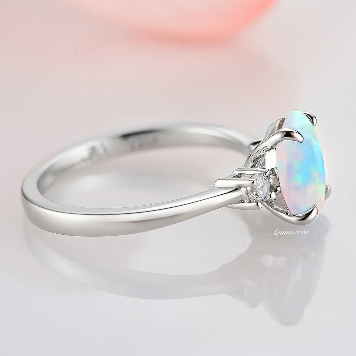 Everly Oval Fire Opal Ring- Sterling Silver