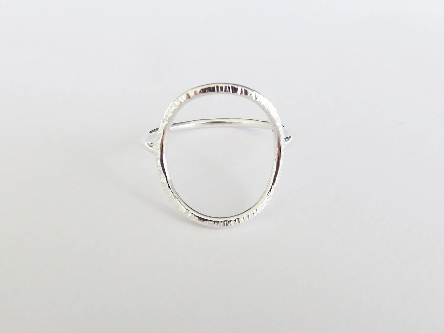 Large Circle Ring,Stacking Rings,Eternity Rings,Silver/Gold Circle Rings,Simple Modern Rings,Karma Circle Ring,Minimalist Jewelry,Karma Ring